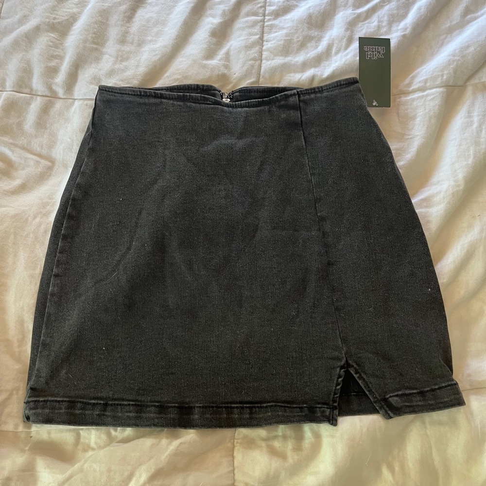 Black skirt